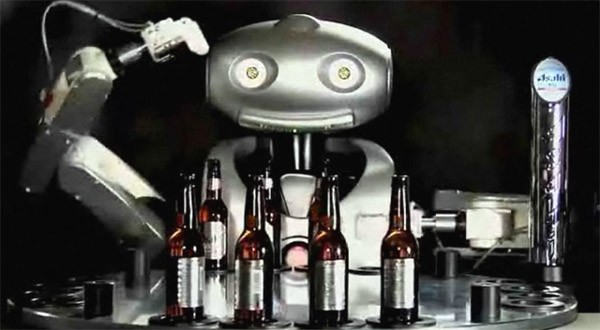 De nieuwe barman is een robot