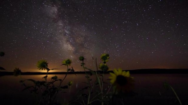 Mooie timelapse van stormachtige weer