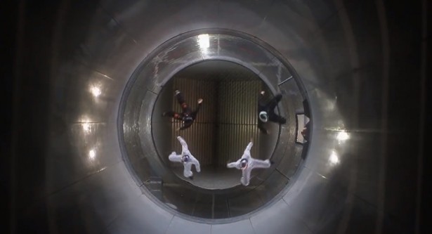 Acrobatiek in een windtunnel