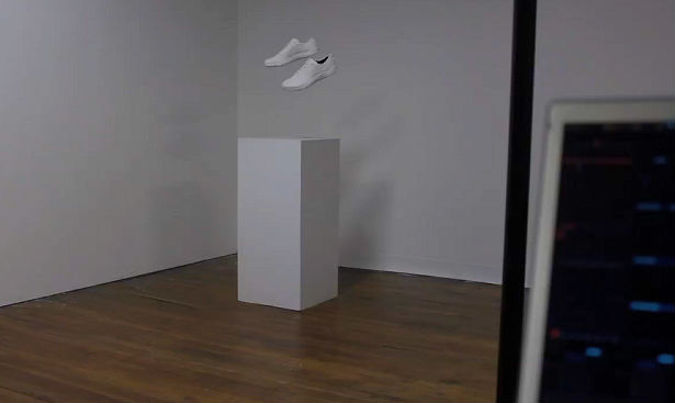 Projection mapping wekt schoenen tot leven