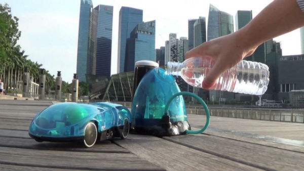 I-H2GO: een op afstand bestuurbare auto die werkt op water