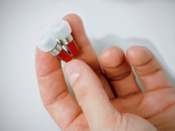 Split: high-tech oordopjes die je bestuurt met je tanden