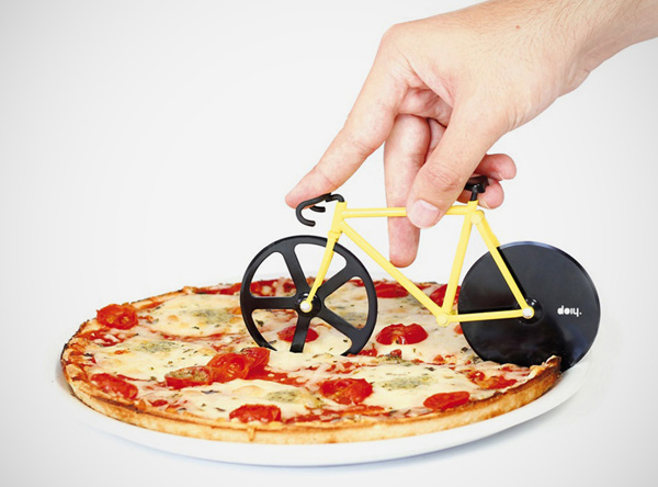 De leukste manier om een pizza te snijden