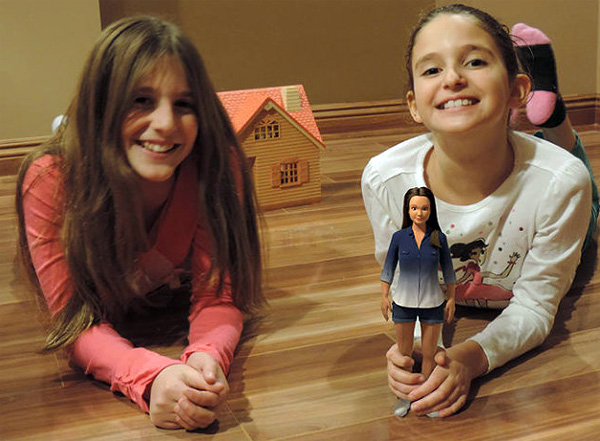 Een Barbiepop met realistische maten is een enorm crowdfundingsucces