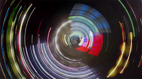 Wat je ziet als je een GoPro camera aan een autoband bevestigt