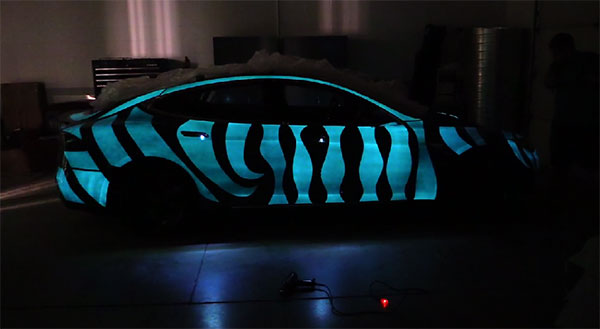 Met het spectaculaire LumiLor geeft je auto licht