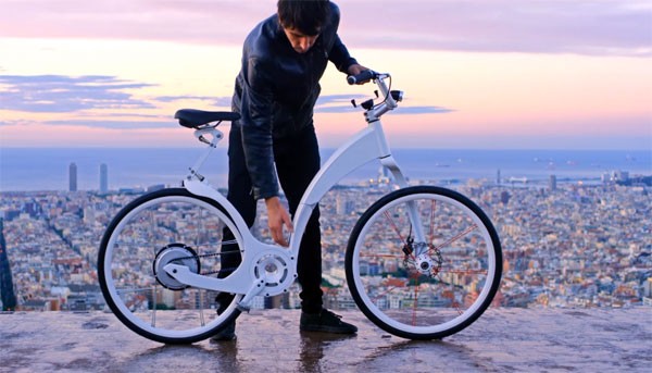 FlyBike: een elektrische fiets die je in een seconde opvouwt