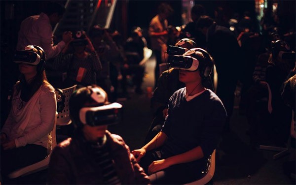 Vanaf 2 maart is er in Amsterdam een VR-bioscoop