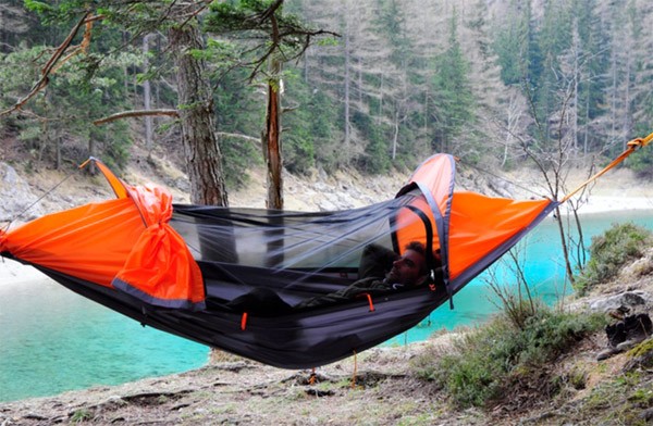 flying-tent