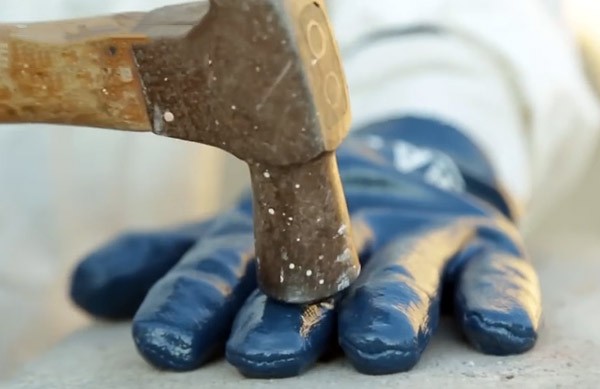 Met deze handschoenen kun je gerust op je vingers slaan