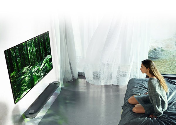 De waanzinnige LG 4K Signature televisie is 2,5 mm dun