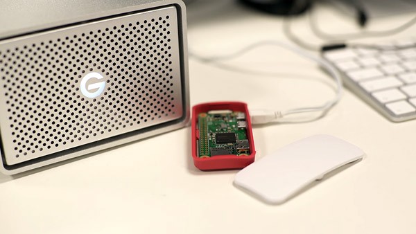 Raspberry Pi Zero W: een draadloze mini-computer voor 10 dollar