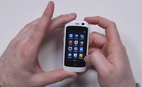 Jelly: een minuscule smartphone met 4G