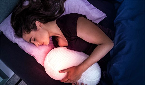 Deze Nederlandse knuffelrobot helpt je met slapen
