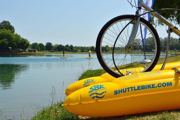 Met de Shuttle Bike maak je een waterfiets van jouw fiets