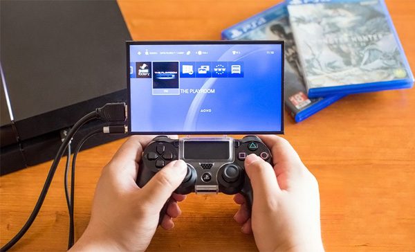 Topo: een scherm voor op je PS4-controller