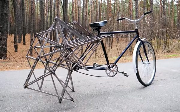 The Bicycle that Walks: een fiets met pootjes